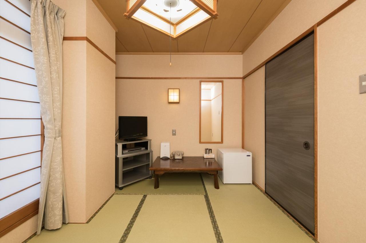 Tabist Business Hotel Koyo Aichi Toyoake Buitenkant foto